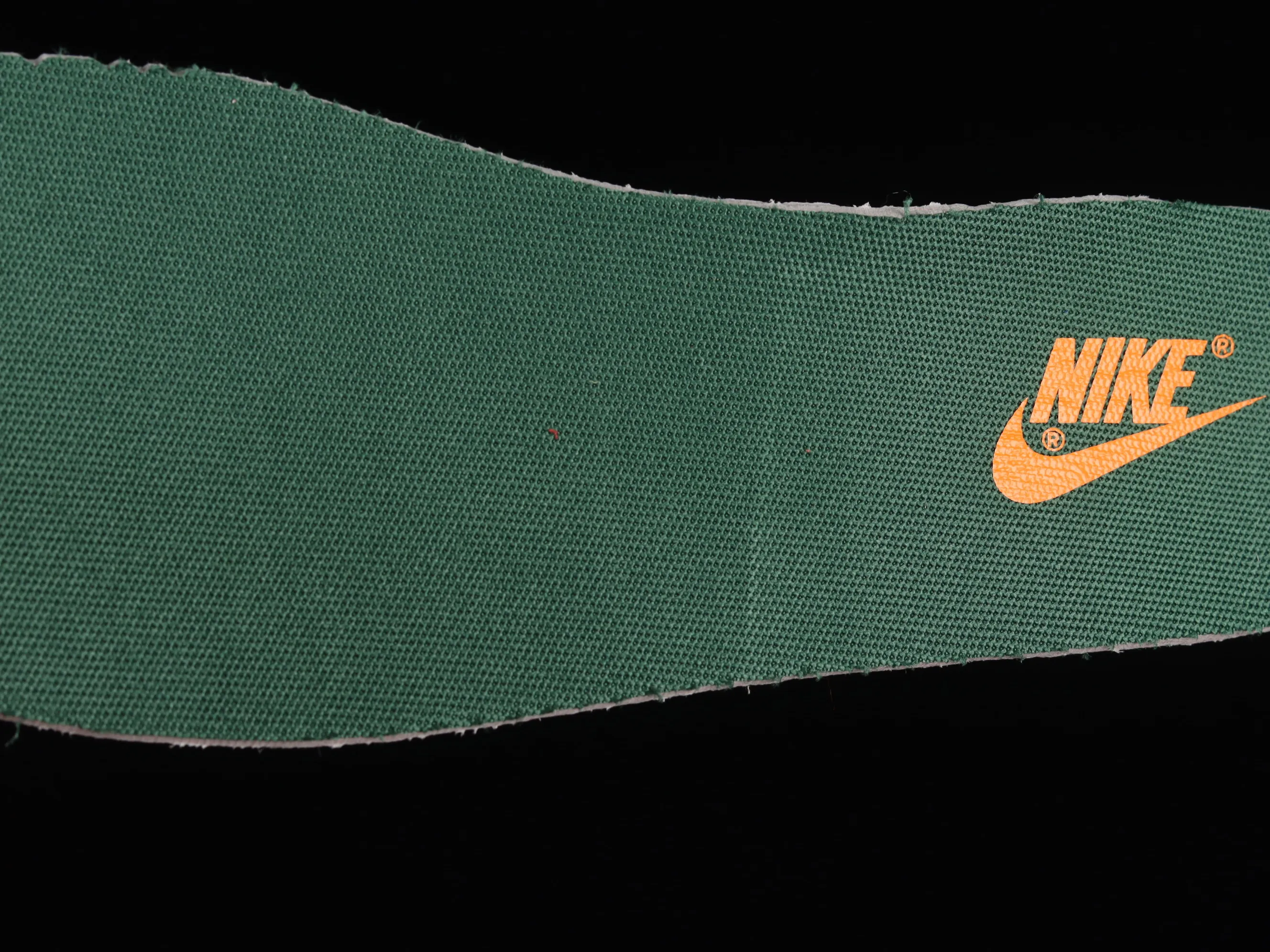 All Categories Nk SB Dunk Series Nk SB Dunk Low Low-top sneakers Nk SB Dunk Low "Miami Hurricanes" Orange-green SB low-top casual sneakers DD1391-300